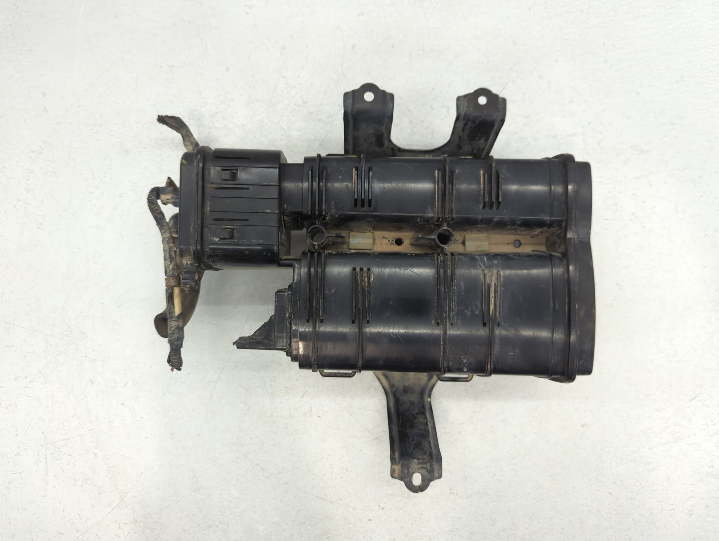 2021 Honda Hr-v Fuel Vapor Charcoal Canister - Oemusedautoparts1.com