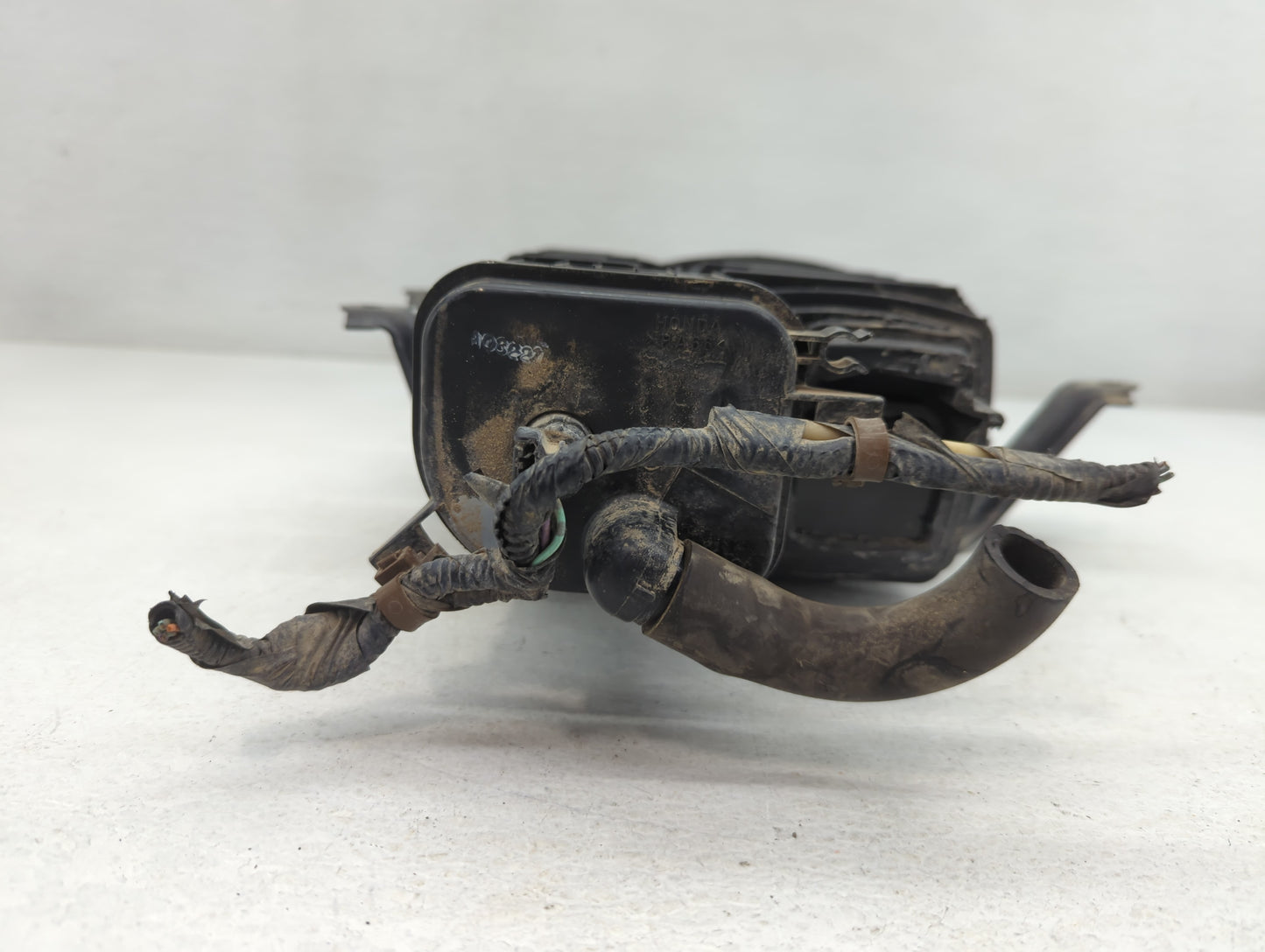 2021 Honda Hr-v Fuel Vapor Charcoal Canister - Oemusedautoparts1.com