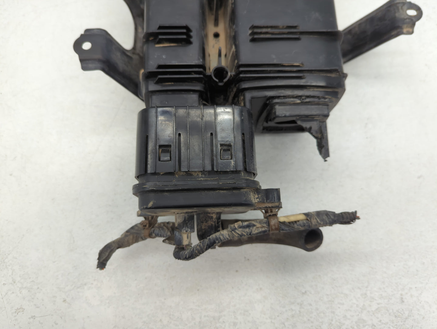 2021 Honda Hr-v Fuel Vapor Charcoal Canister - Oemusedautoparts1.com