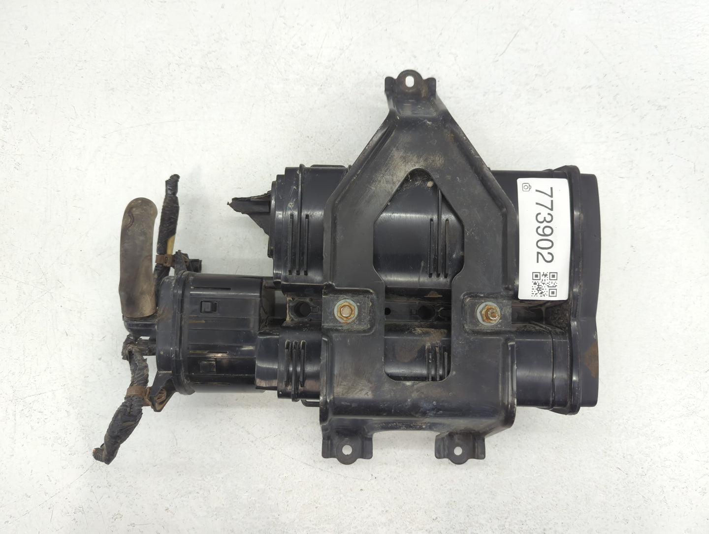 2021 Honda Hr-v Fuel Vapor Charcoal Canister - Oemusedautoparts1.com