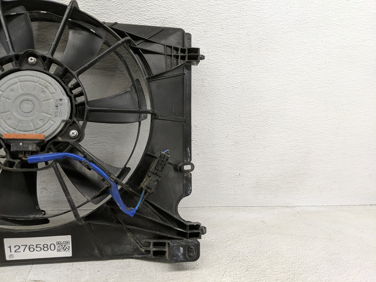 2019-2022 Honda Insigh Electric Radiator Cooling Fan Motor Assembly Fits Fits 2019 2020 2021 2022 OEM Used Auto Parts - Oemu