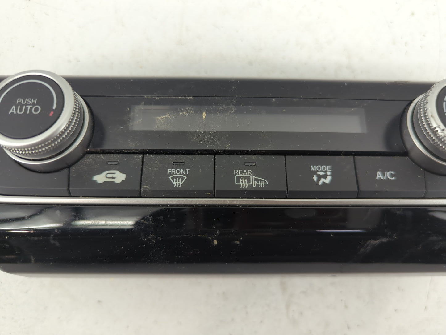 2021 Honda Insigh Climate Control Module Temperature AC/Heater Replacement P/N:79610-TXM-A012-M1 Fits OEM Used Auto Parts - 