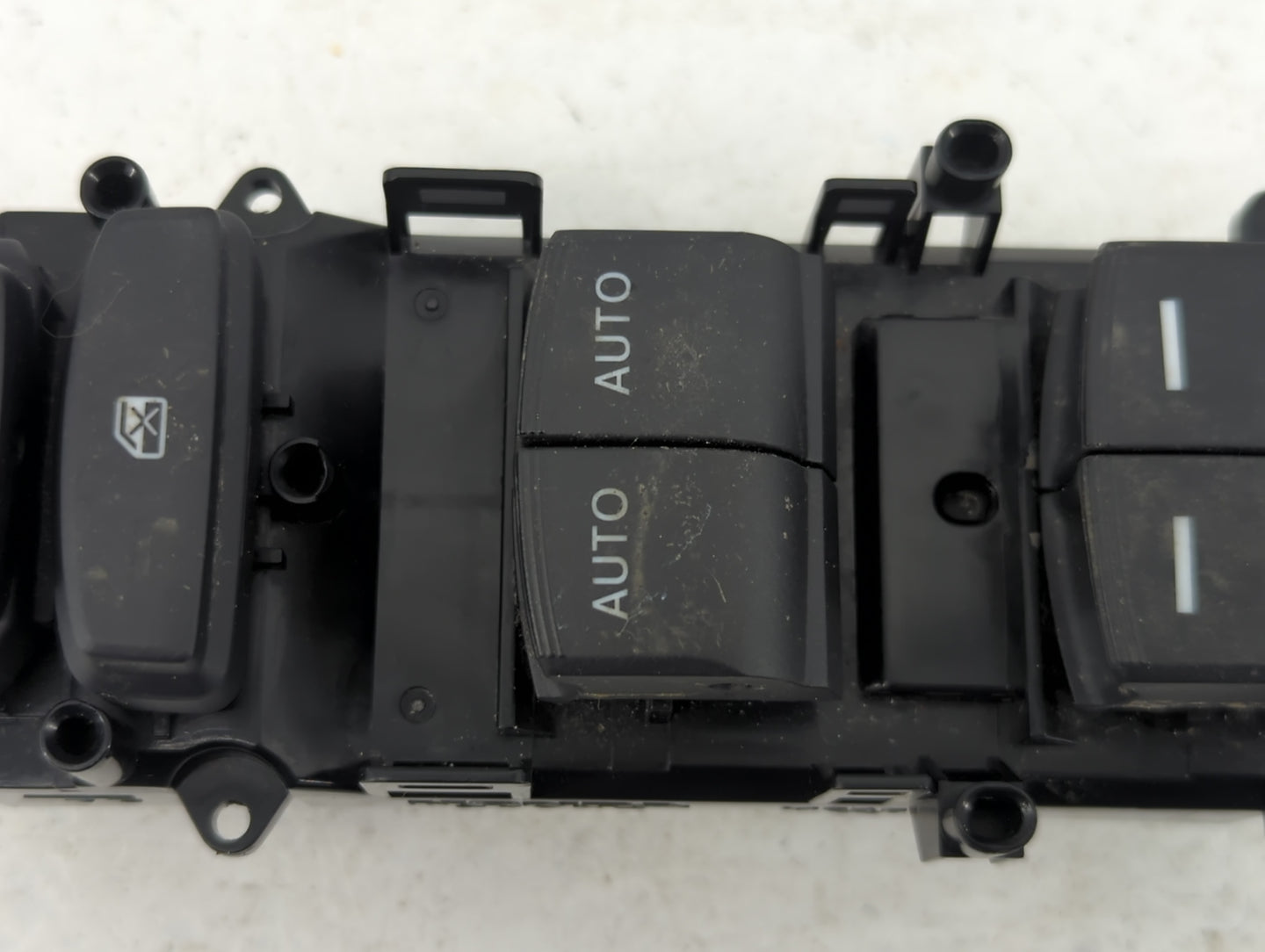 2019-2022 Honda Insigh Master Power Window Switch Replacement Driver Side Left Fits OEM Used Auto Parts - Oemusedautoparts1.