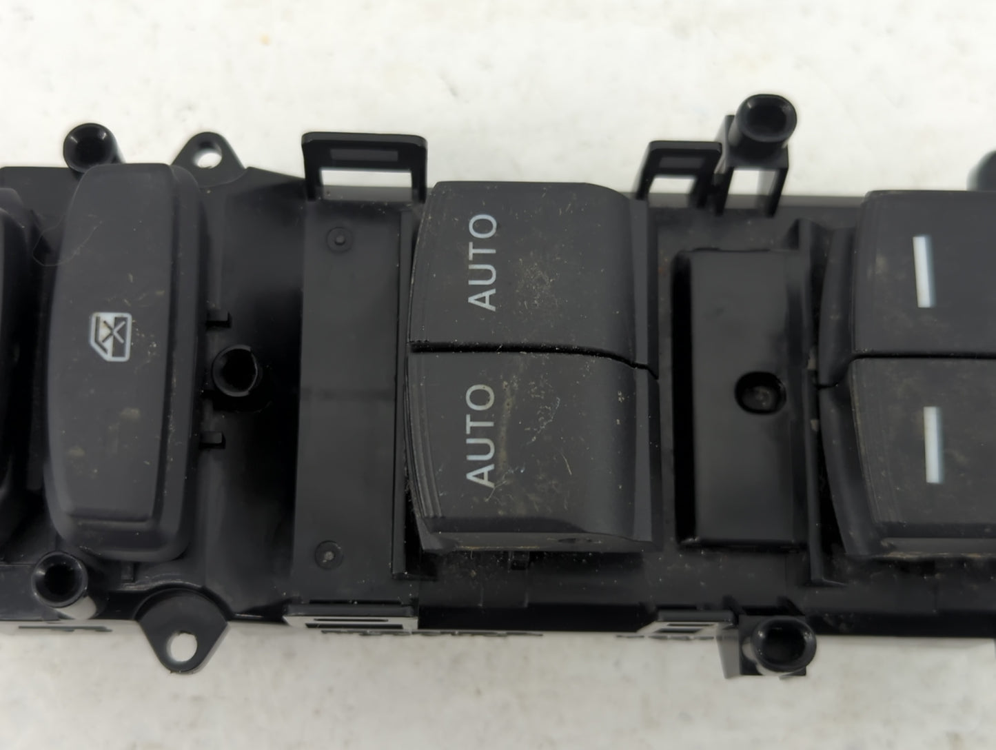 2019-2022 Honda Insigh Master Power Window Switch Replacement Driver Side Left Fits OEM Used Auto Parts - Oemusedautoparts1.