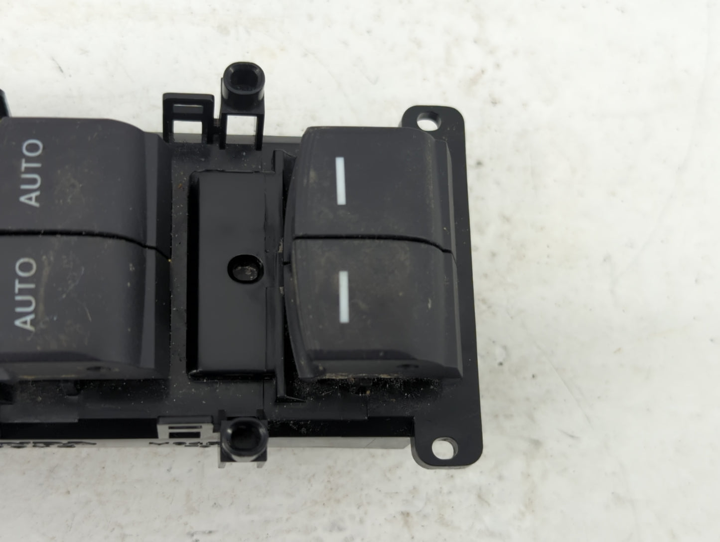 2019-2022 Honda Insigh Master Power Window Switch Replacement Driver Side Left Fits OEM Used Auto Parts - Oemusedautoparts1.