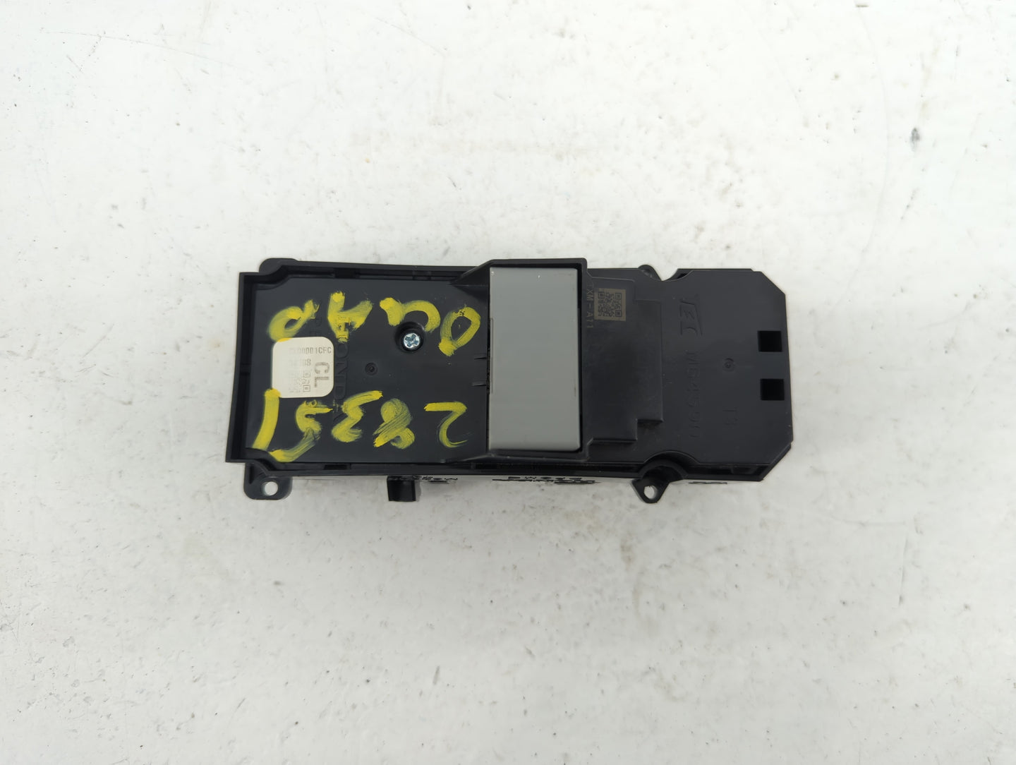 2019-2022 Honda Insigh Master Power Window Switch Replacement Driver Side Left Fits OEM Used Auto Parts - Oemusedautoparts1.