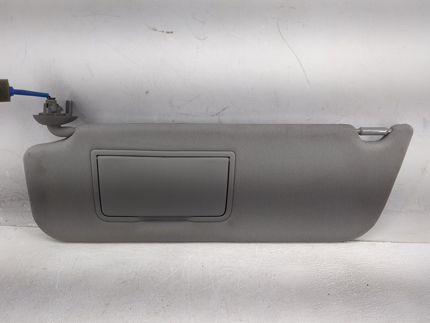 2021 Honda Odyssey Sun Visor Shade Replacement Driver Left Mirror Fits OEM Used Auto Parts - Oemusedautoparts1.com