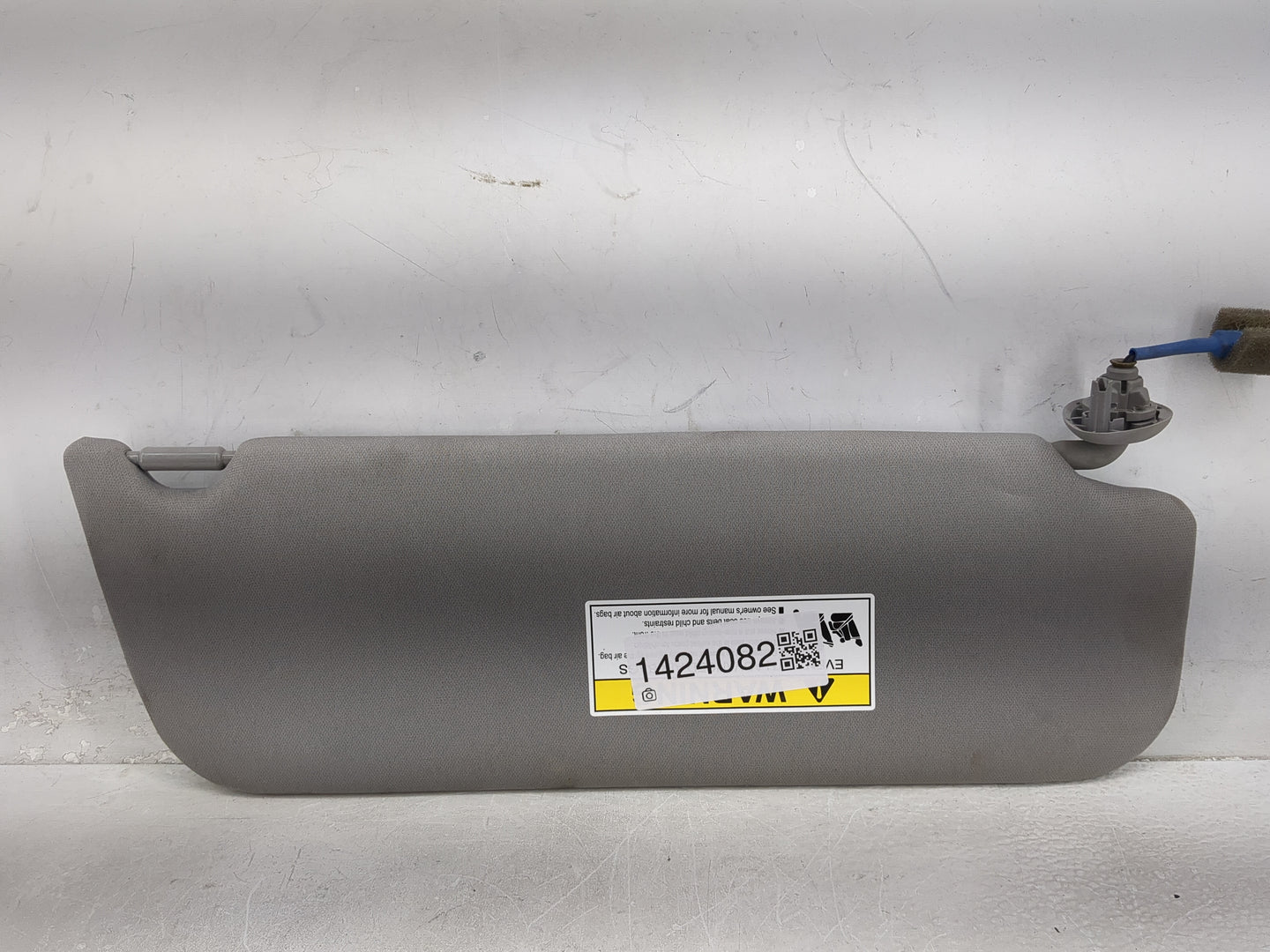 2021 Honda Odyssey Sun Visor Shade Replacement Driver Left Mirror Fits OEM Used Auto Parts - Oemusedautoparts1.com