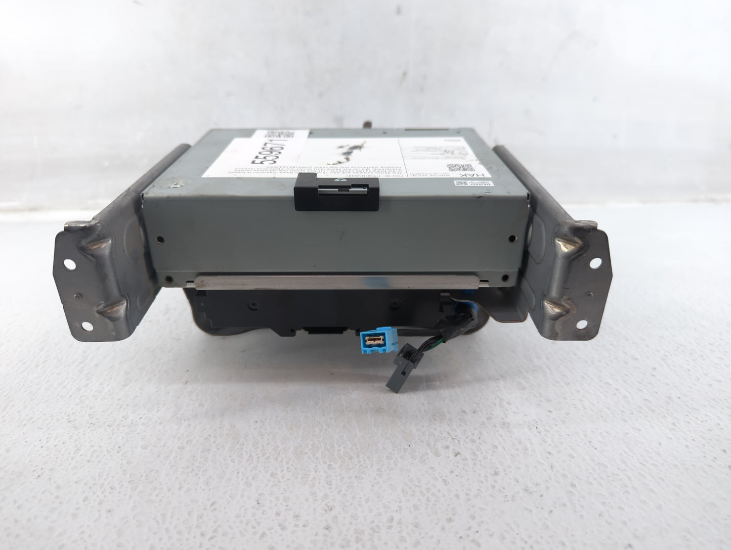 2021 Honda Odyssey Am Fm Cd Player Radio Receiver - Oemusedautoparts1.com