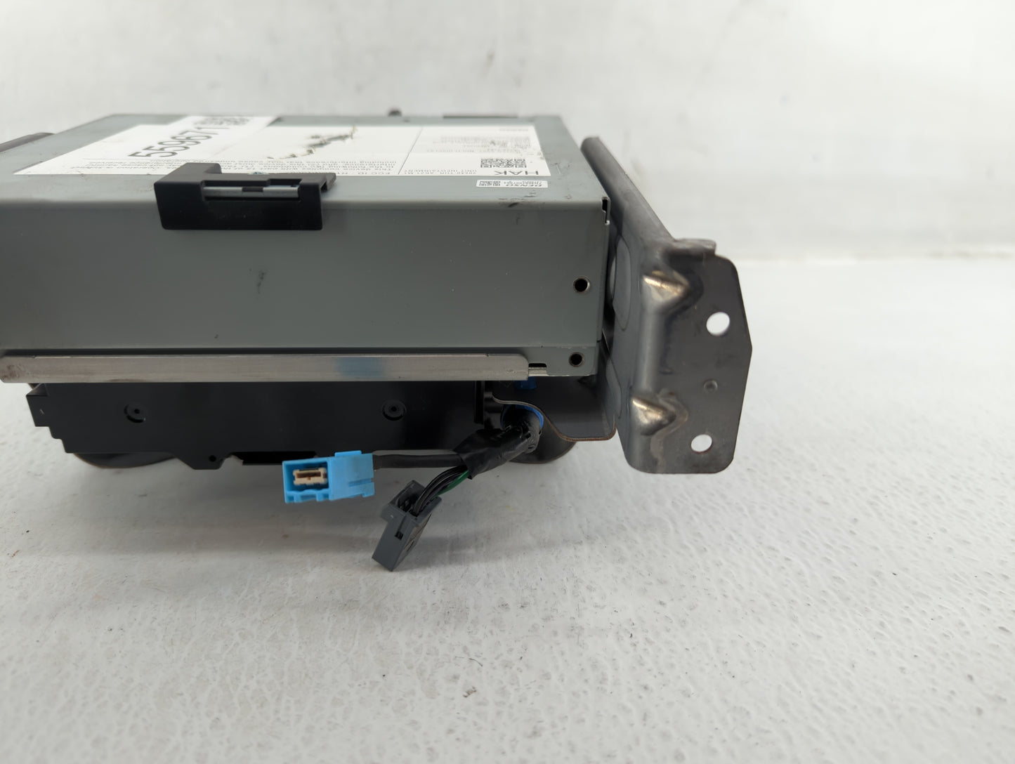 2021 Honda Odyssey Am Fm Cd Player Radio Receiver - Oemusedautoparts1.com