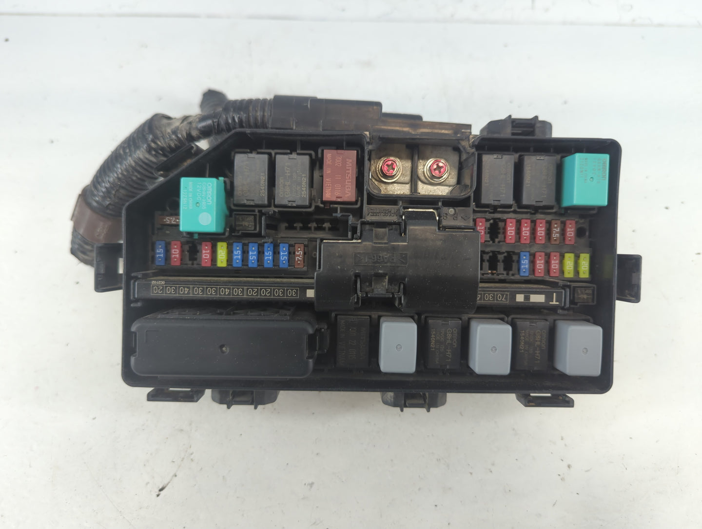 2021 Honda Passport Fusebox Fuse Box Panel Relay Module P/N:TG7 A010 AO Fits OEM Used Auto Parts - Oemusedautoparts1.com