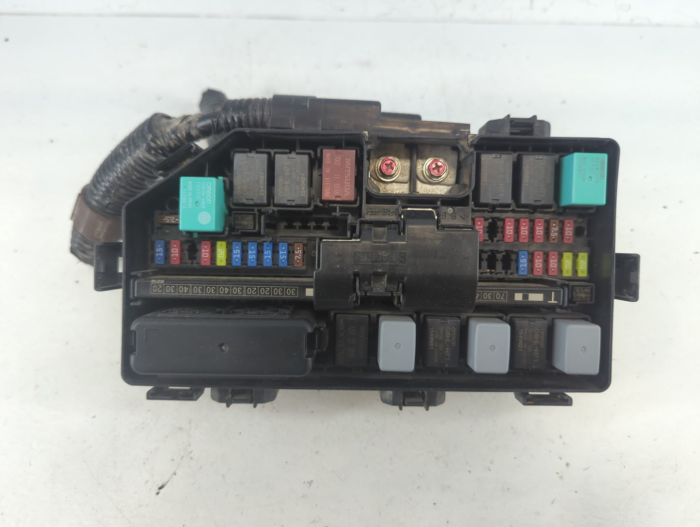 2021 Honda Passport Fusebox Fuse Box Panel Relay Module P/N:TG7 A010 AO Fits OEM Used Auto Parts - Oemusedautoparts1.com