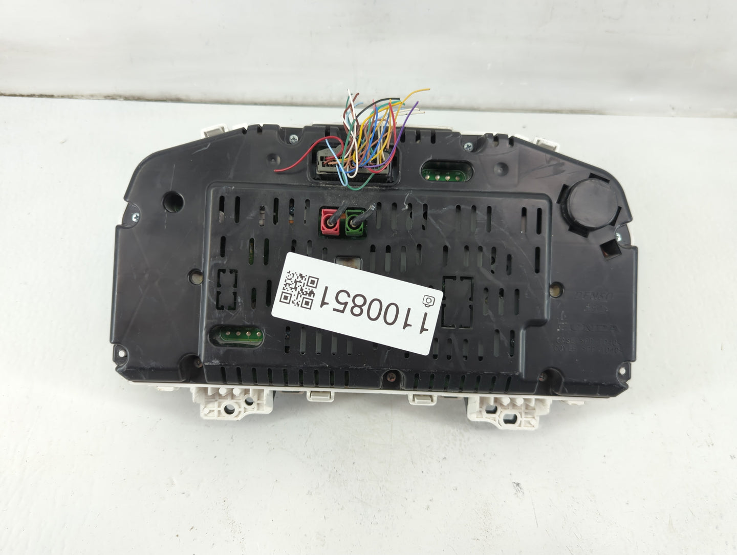 2021 Honda Passport Instrument Cluster Speedometer Gauges P/N:78100-TGT-AR20-M1 TAR336L2380Z Fits OEM Used Auto Parts - Oemu