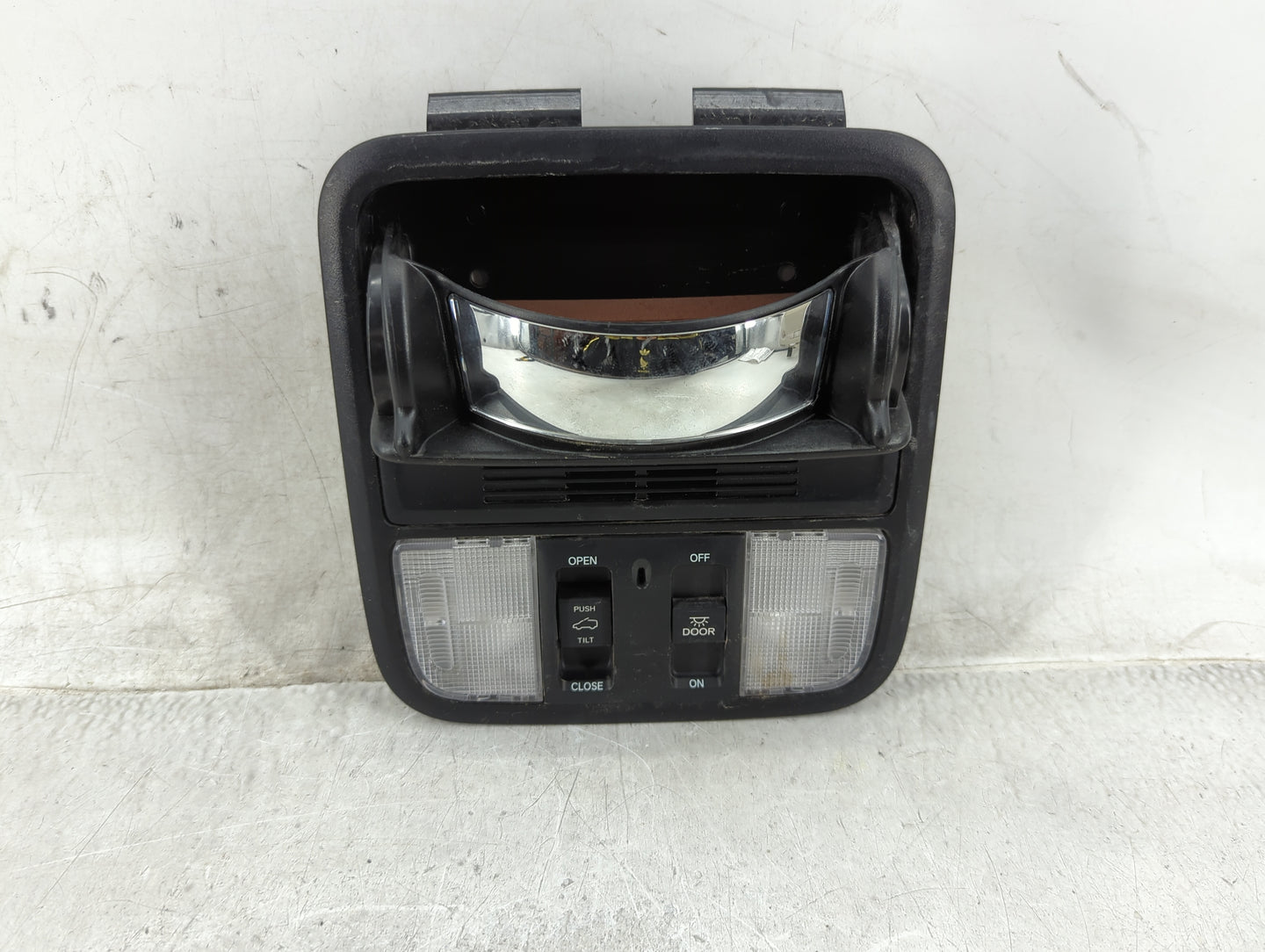 2021 Honda Passport Overhead Roof Console - Oemusedautoparts1.com