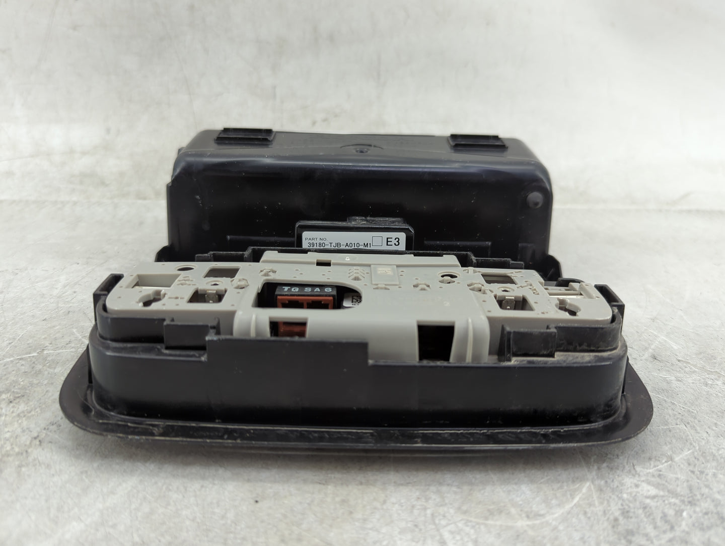 2021 Honda Passport Overhead Roof Console - Oemusedautoparts1.com