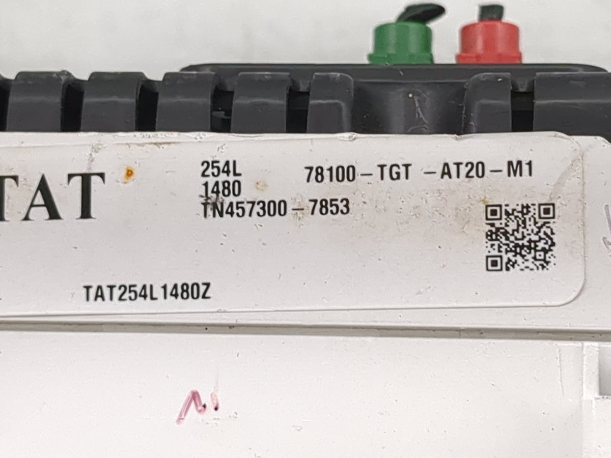 2021 Honda Passport Instrument Cluster Speedometer Gauges P/N:78100-TGT-AT20-M1 TN457300-7853 Miles: Fits OEM Used Auto Part