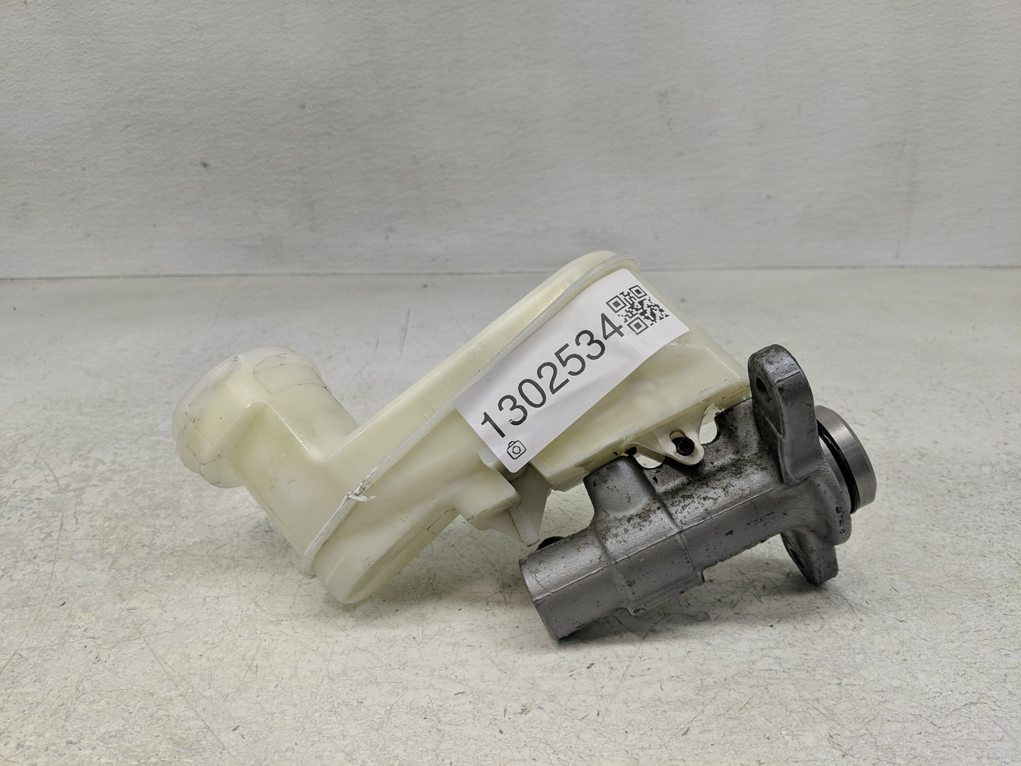 2016-2022 Honda Pilot Brake Master Cylinder - Oemusedautoparts1.com
