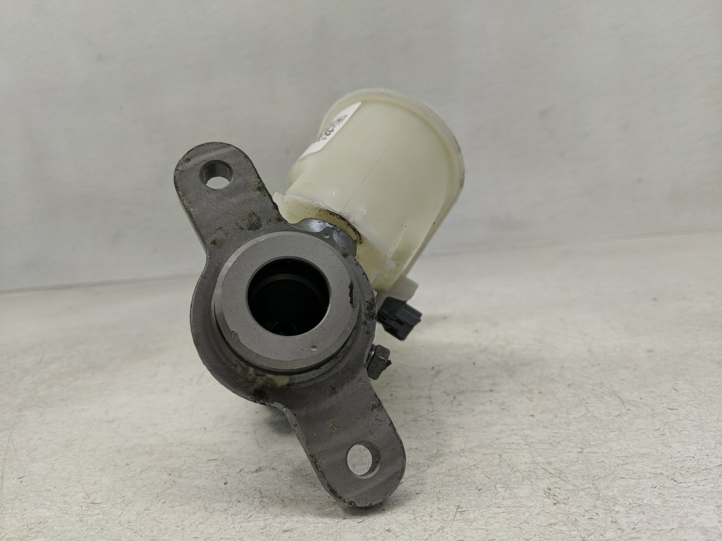 2016-2022 Honda Pilot Brake Master Cylinder - Oemusedautoparts1.com