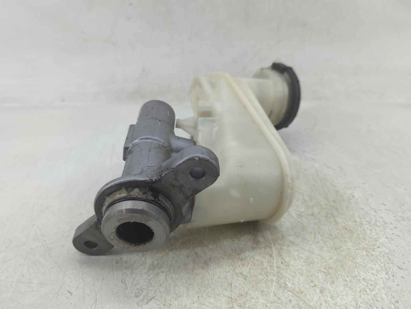 2016-2022 Honda Pilot Brake Master Cylinder - Oemusedautoparts1.com