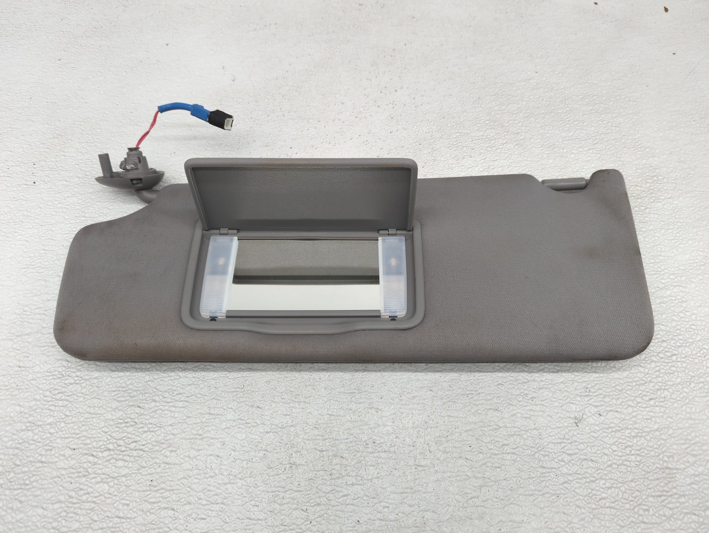 2016-2022 Honda Pilot Sun Visor Shade Replacement Driver Left Mirror Fits Fits 2016 2017 2018 2019 2020 2021 2022 OEM Used A