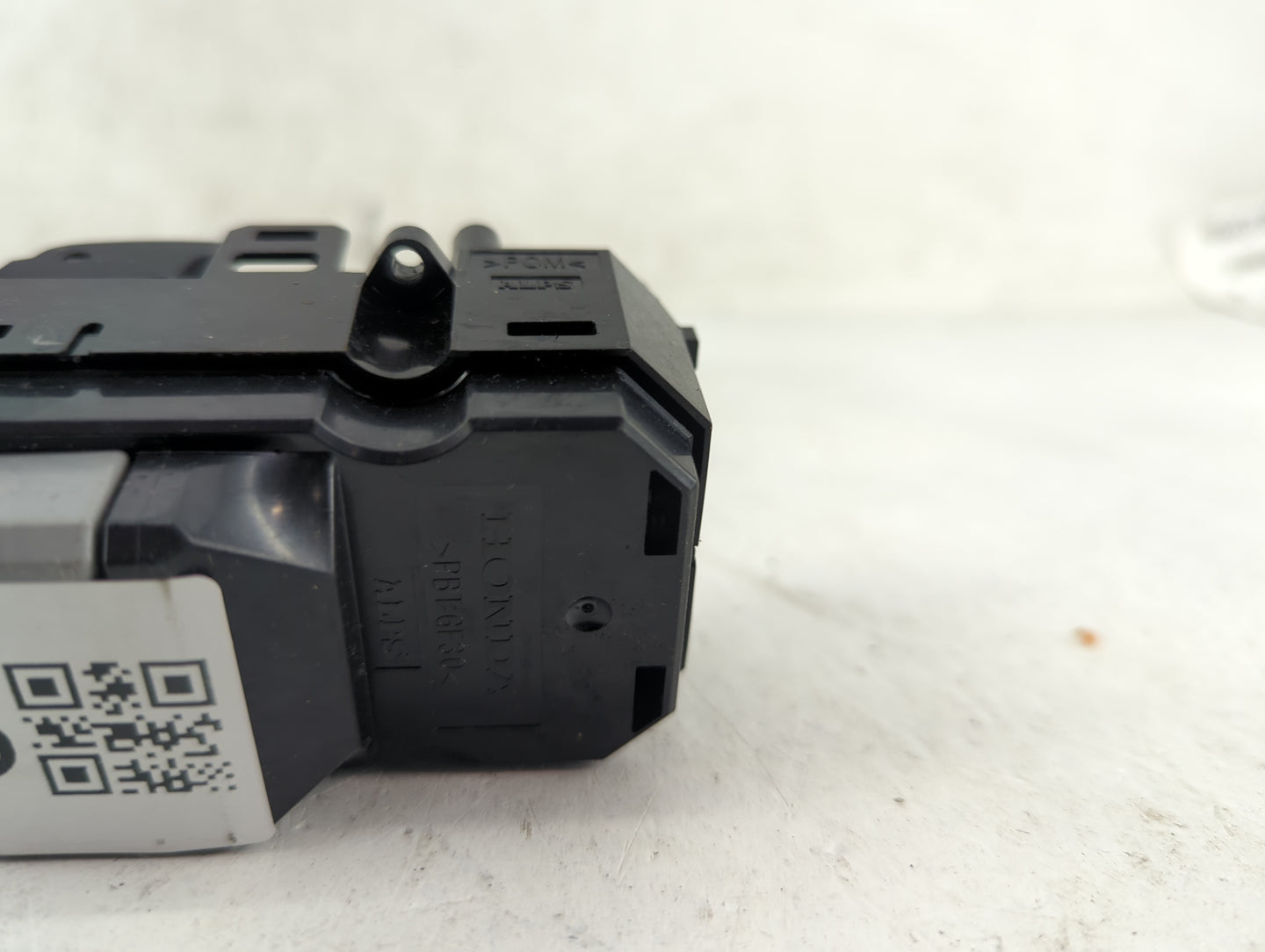 2019-2022 Honda Pilot Master Power Window Switch Replacement Driver Side Left Fits Fits 2019 2020 2021 2022 OEM Used Auto Pa