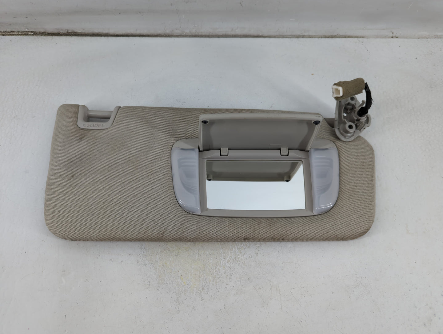 2021 Hyundai Accent Sun Visor Shade Replacement Driver Left Mirror Fits OEM Used Auto Parts - Oemusedautoparts1.com