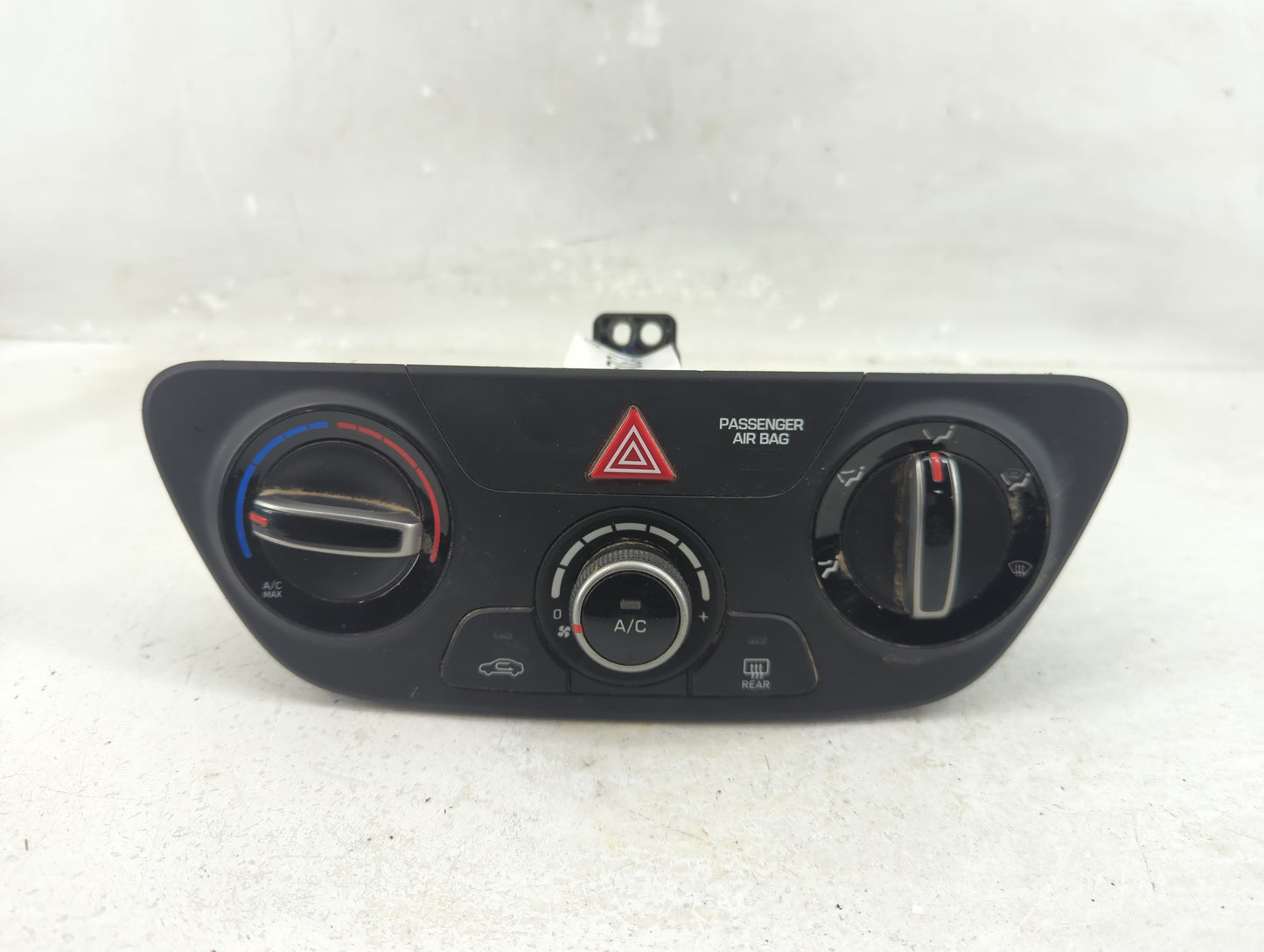 2018-2022 Hyundai Accent Climate Control Module Temperature AC/Heater Replacement P/N:97250J0001RDR Fits OEM Used Auto Parts