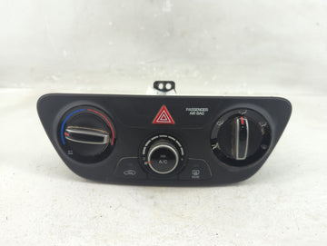 2018-2022 Hyundai Accent Climate Control Module Temperature AC/Heater Replacement P/N:97250J0001RDR Fits OEM Used Auto Parts