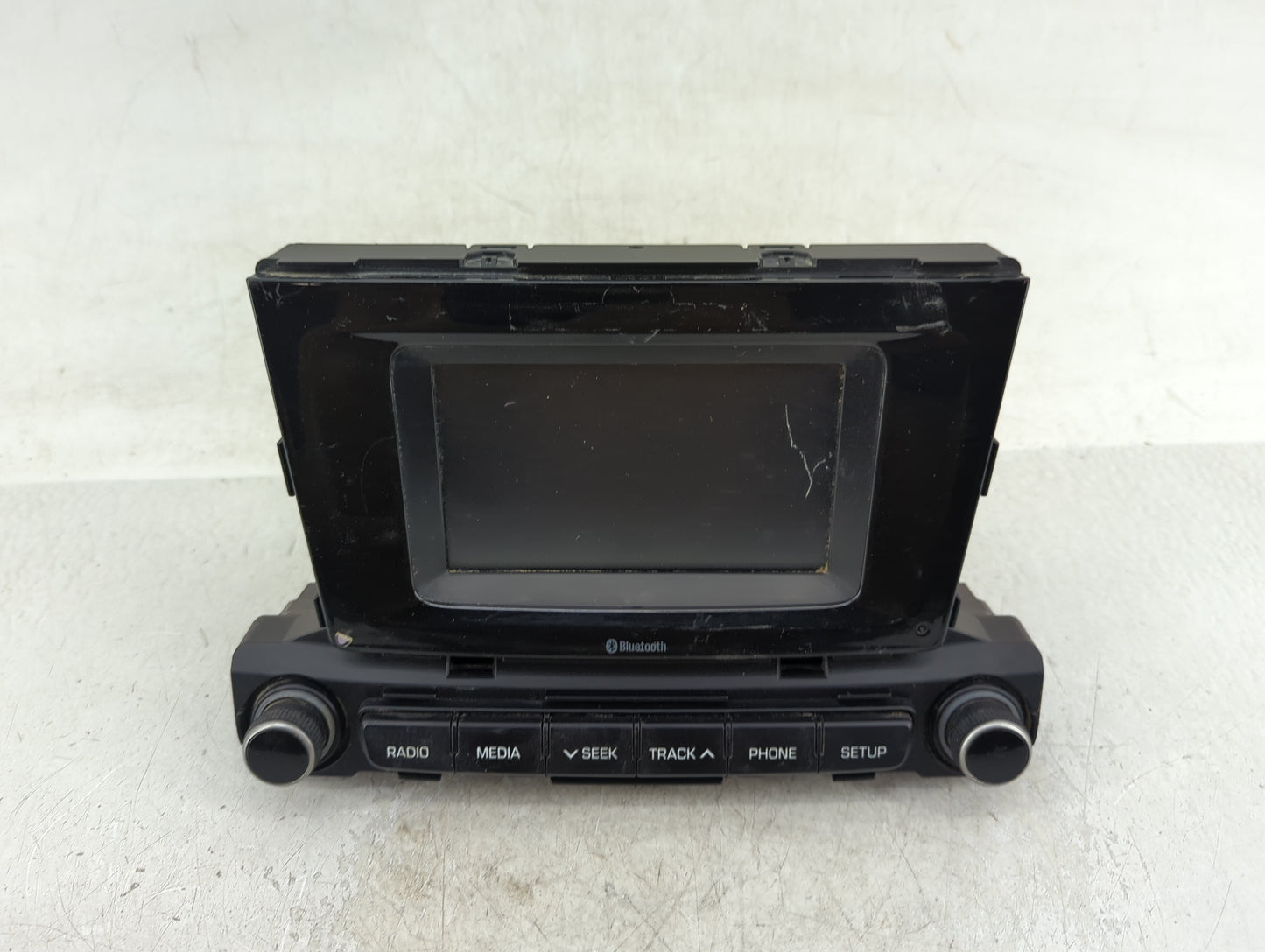 2021 Hyundai Accent Radio AM FM Cd Player Receiver Replacement P/N:96180-J0500-RDR 96560-J0500 Fits OEM Used Auto Parts - Oe