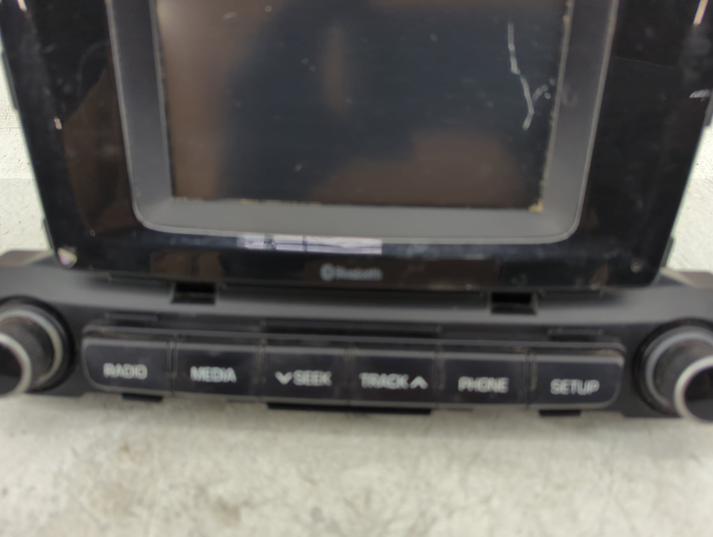 2021 Hyundai Accent Radio AM FM Cd Player Receiver Replacement P/N:96180-J0500-RDR 96560-J0500 Fits OEM Used Auto Parts - Oe