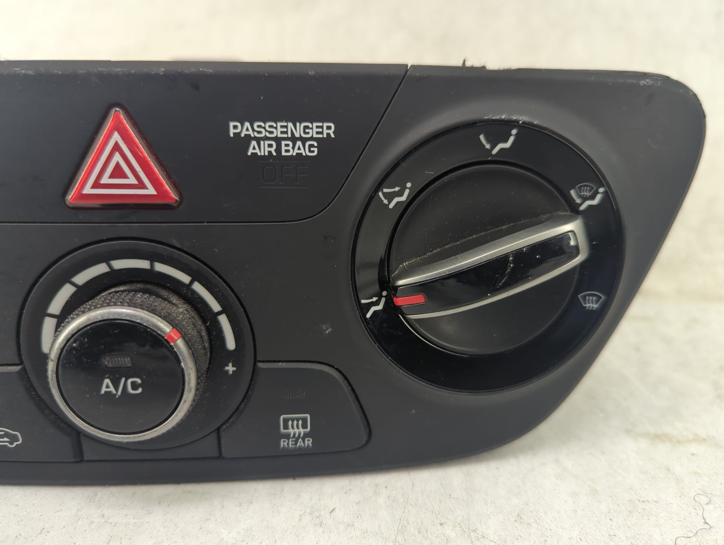 2018-2022 Hyundai Accent Climate Control Module Temperature AC/Heater Replacement P/N:97250J0001RDR Q029J00M Fits OEM Used A