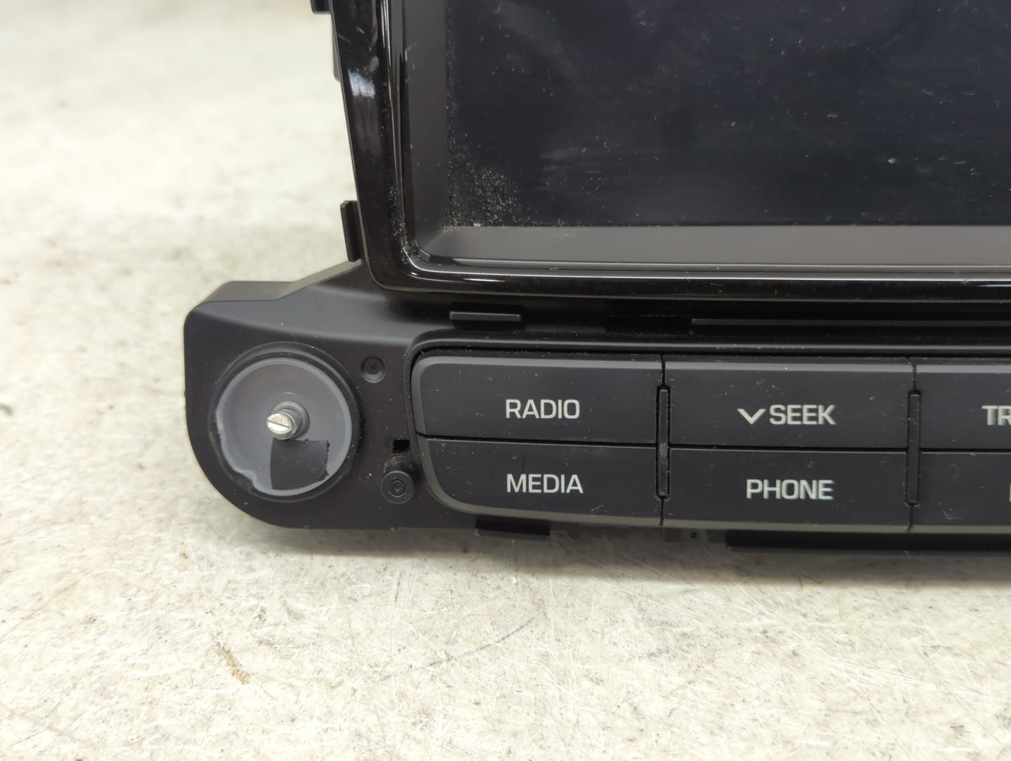 2018-2022 Hyundai Accent Radio AM FM Cd Player Receiver Replacement P/N:96160J0000URD ADBB0J0AN Fits Fits 2018 2019 2020 202