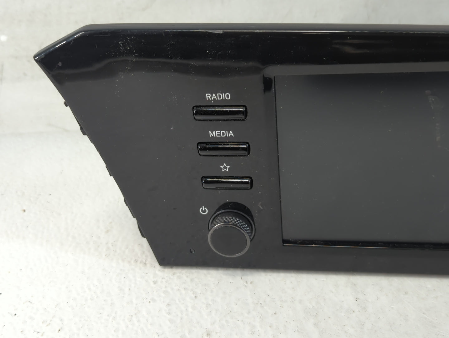 2021-2022 Hyundai Elantra Radio AM FM Cd Player Receiver Replacement P/N:96160-AA240M6R Fits Fits 2021 2022 OEM Used Auto Pa