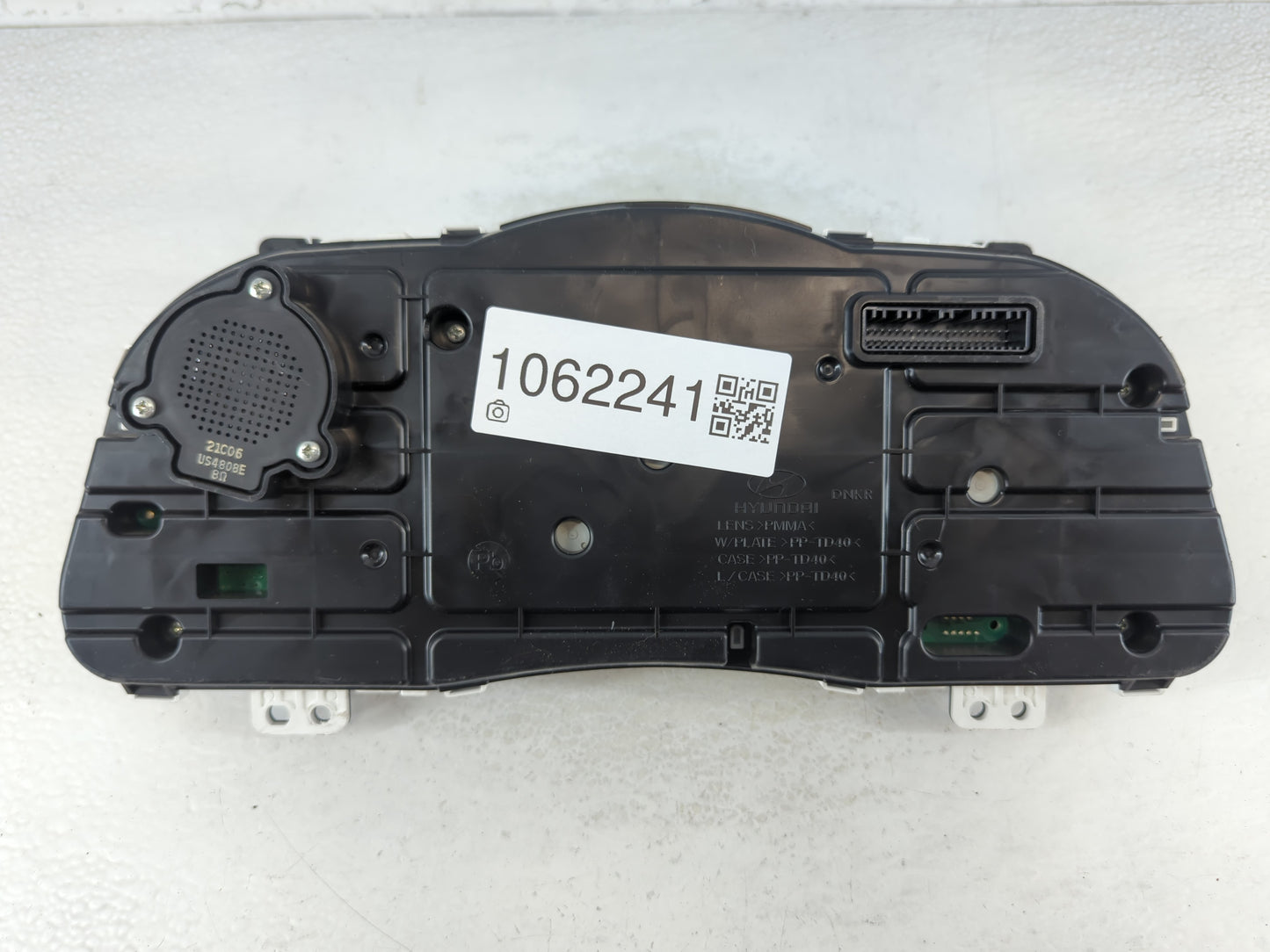 2021-2022 Hyundai Elantra Instrument Cluster Speedometer Gauges P/N:94001-BY000 Fits Fits 2021 2022 OEM Used Auto Parts - Oe