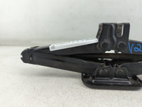 2021 Hyundai Elantra Spare Scissor Car Jack - Oemusedautoparts1.com