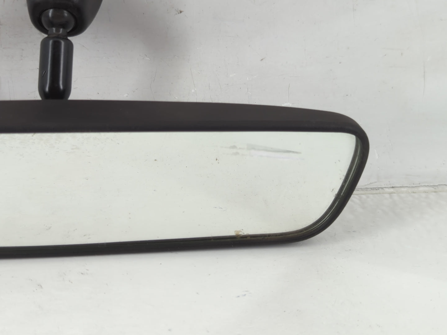 2021-2022 Hyundai Elantra Interior Rear View Mirror Replacement OEM P/N:E13049896 Fits Fits 2020 2021 2022 2023 OEM Used Aut