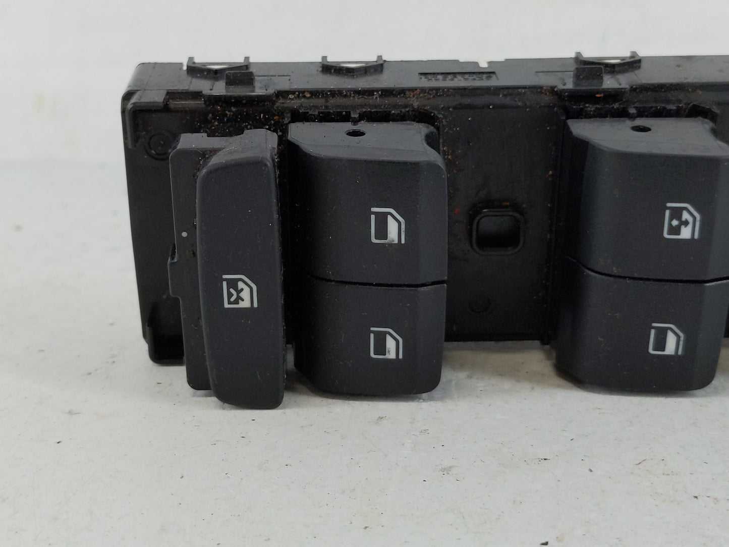 2021-2022 Hyundai Elantra Master Power Window Switch Replacement Driver Side Left P/N:299218824 93571AB2004X Fits Fits 2021 