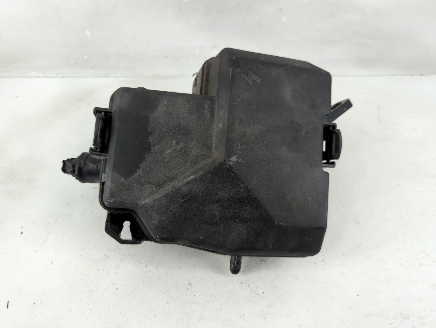 2021-2022 Hyundai Elantra Fusebox Fuse Box Panel Relay Module P/N:91230AB200CA Fits Fits 2021 2022 OEM Used Auto Parts - Oem