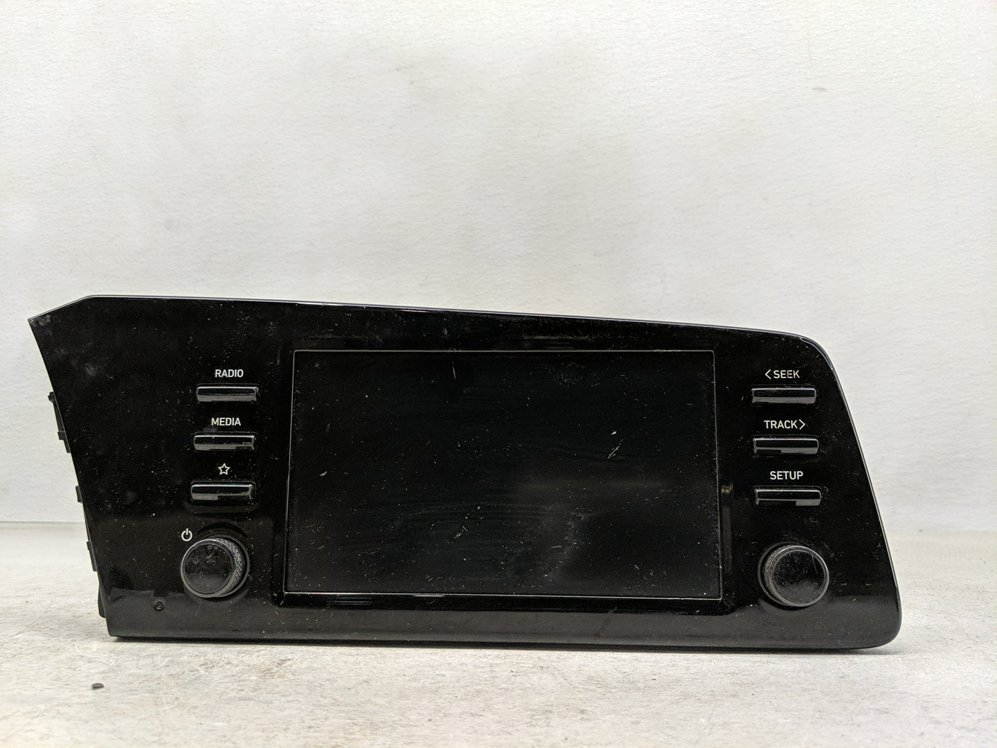 2021-2022 Hyundai Elantra Radio AM FM Cd Player Receiver Replacement P/N:96160-AA240M5R Fits Fits 2021 2022 OEM Used Auto Pa
