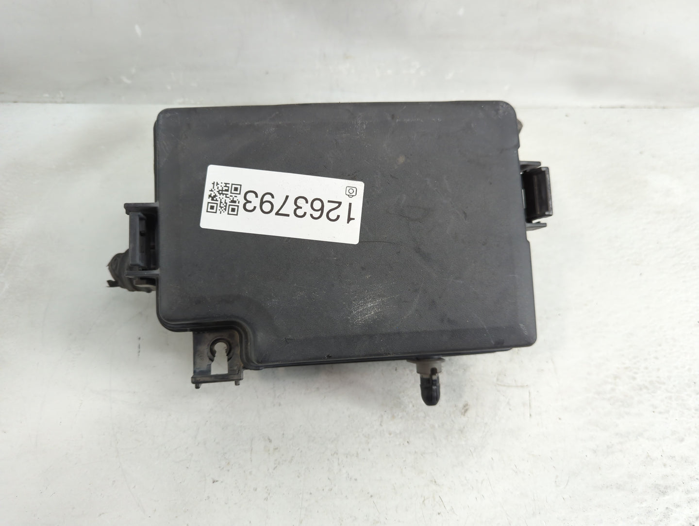2021-2022 Hyundai Elantra Fusebox Fuse Box Panel Relay Module P/N:91956-F2021 Fits Fits 2021 2022 OEM Used Auto Parts - Oemu