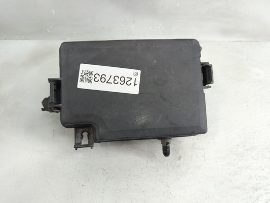 2021-2022 Hyundai Elantra Fusebox Fuse Box Panel Relay Module P/N:91956-F2021 Fits Fits 2021 2022 OEM Used Auto Parts - Oemu