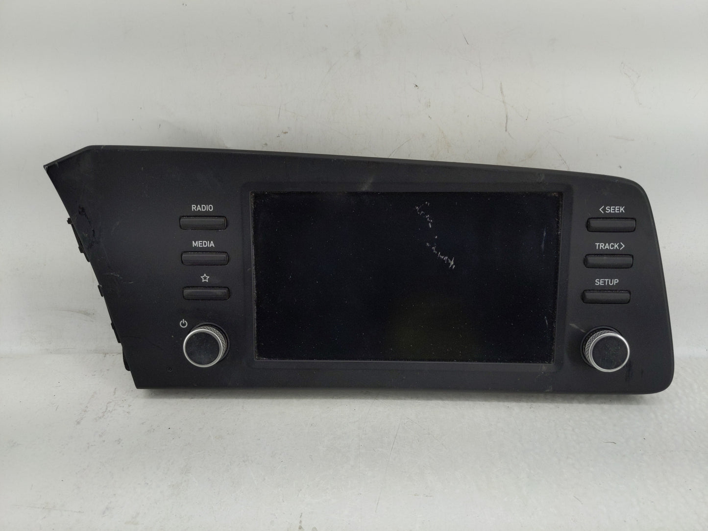 2021-2022 Hyundai Elantra Radio AM FM Cd Player Receiver Replacement Fits Fits 2021 2022 OEM Used Auto Parts - Oemusedautopa