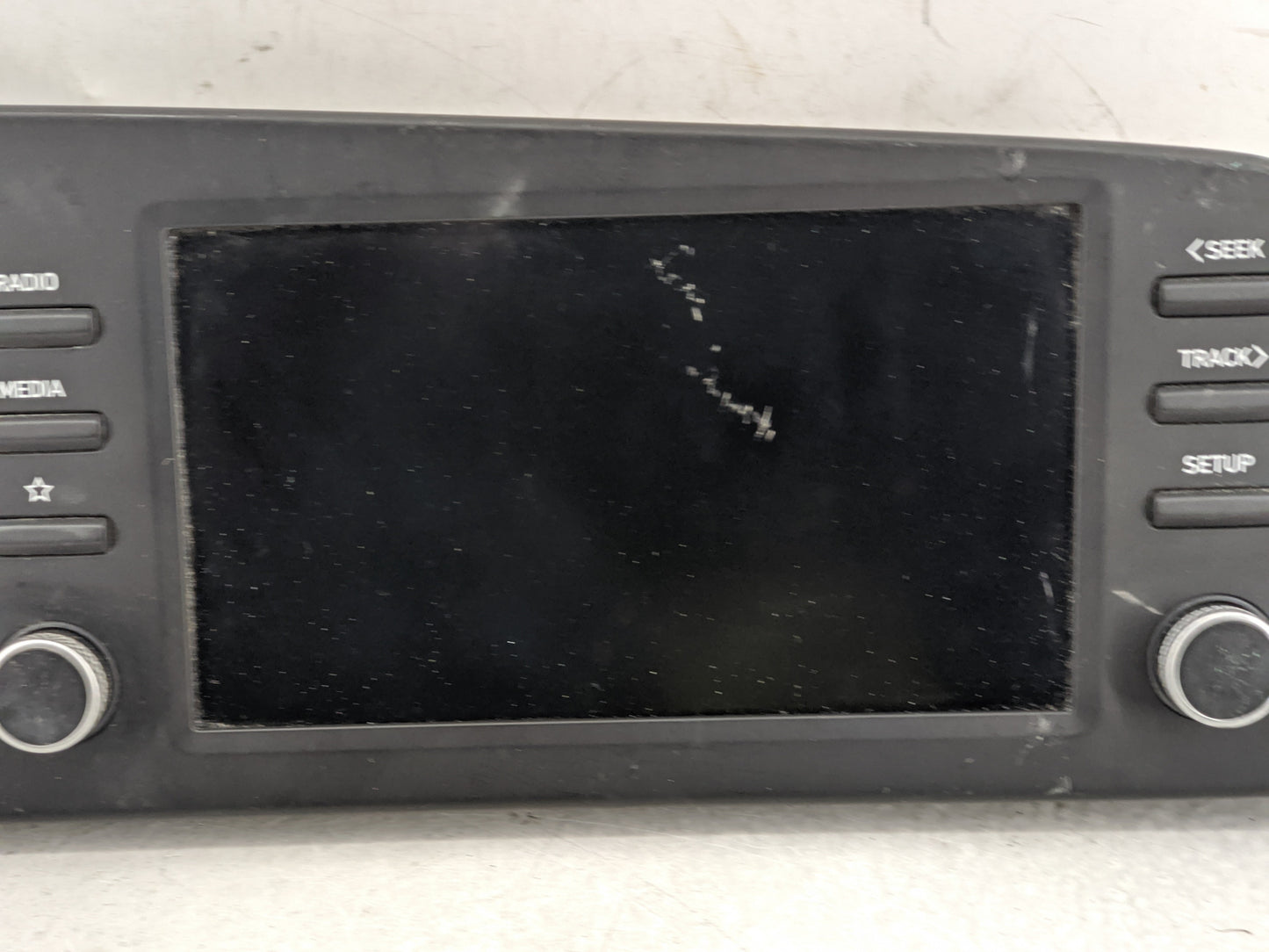 2021-2022 Hyundai Elantra Radio AM FM Cd Player Receiver Replacement Fits Fits 2021 2022 OEM Used Auto Parts - Oemusedautopa