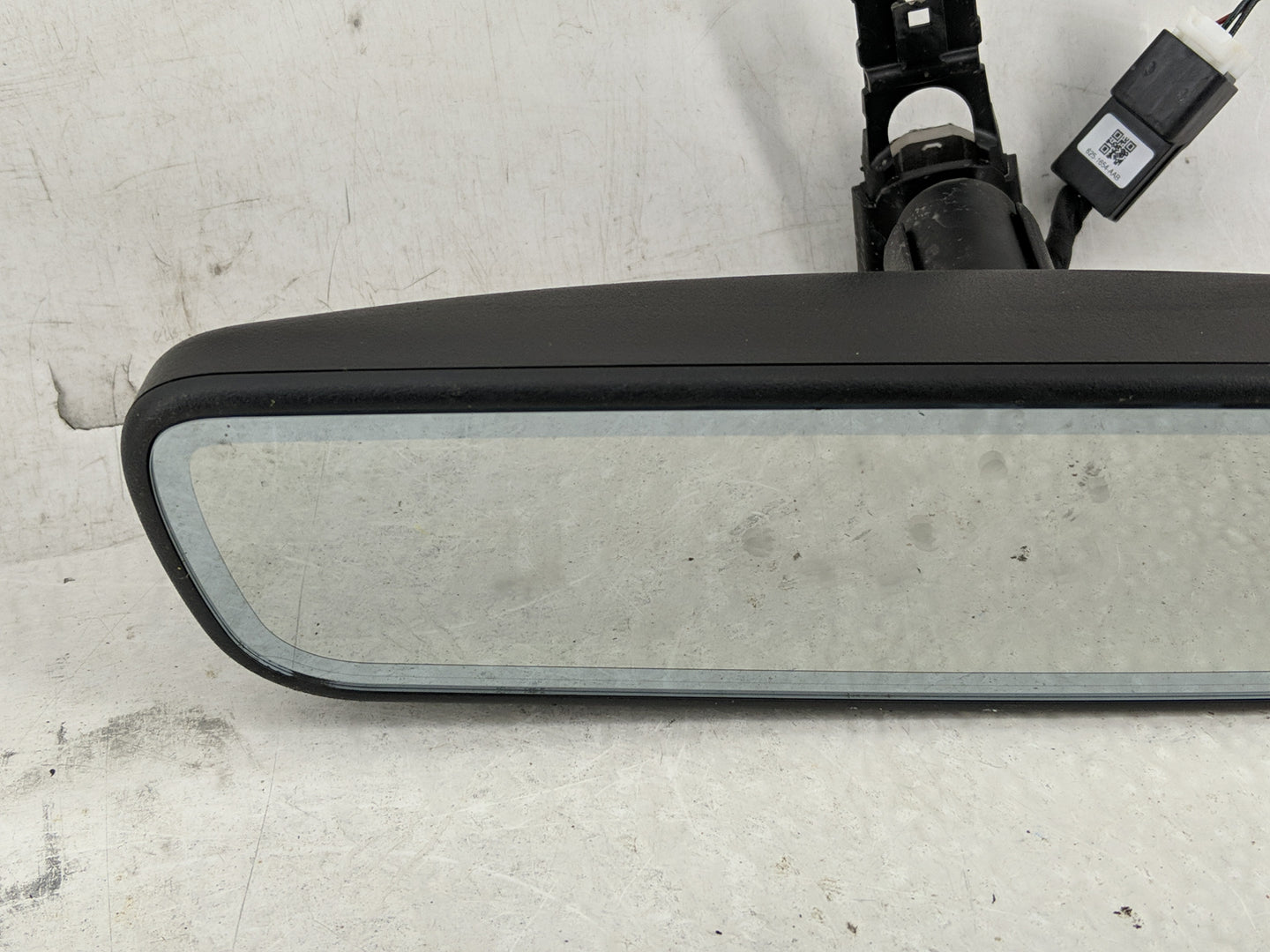 2021-2022 Hyundai Elantra Interior Rear View Mirror Replacement OEM P/N:E11048835 Fits Fits 2020 2021 2022 2023 OEM Used Aut