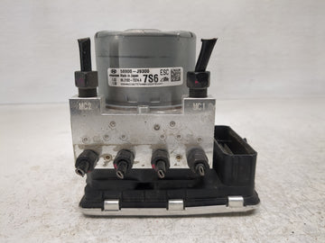 2021-2022 Hyundai Elantra ABS Pump Control Module Replacement P/N:61589-43200 58900-AB800 Fits Fits 2021 2022 OEM Used Auto 