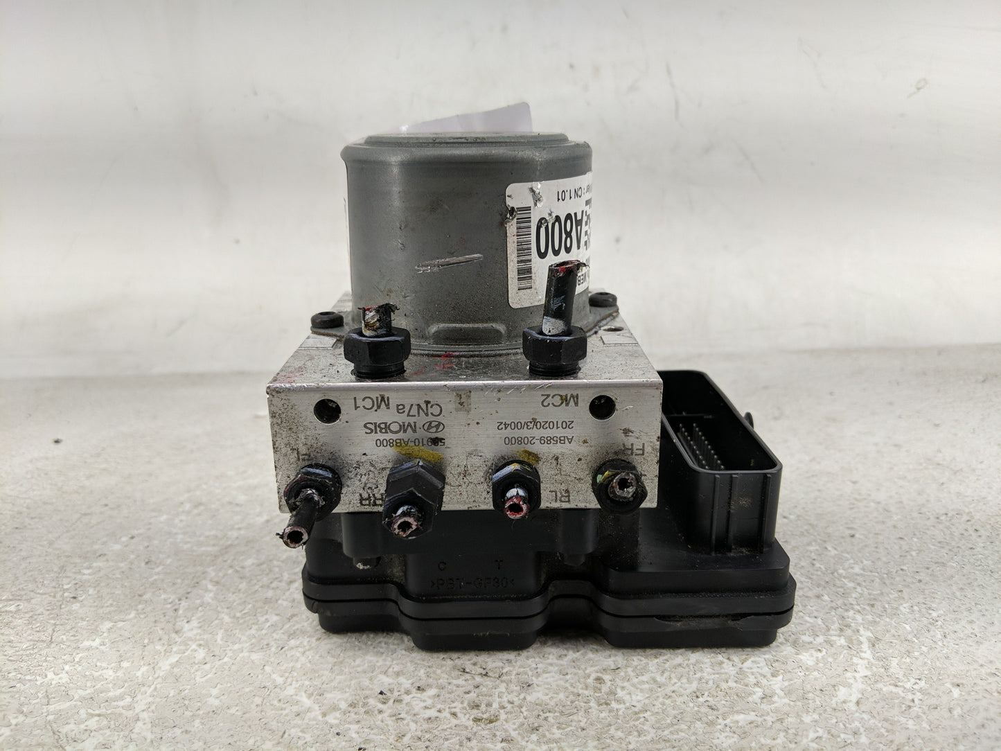 2021-2022 Hyundai Elantra ABS Pump Control Module Replacement P/N:61589-43200 58900-AB800 Fits Fits 2021 2022 OEM Used Auto 