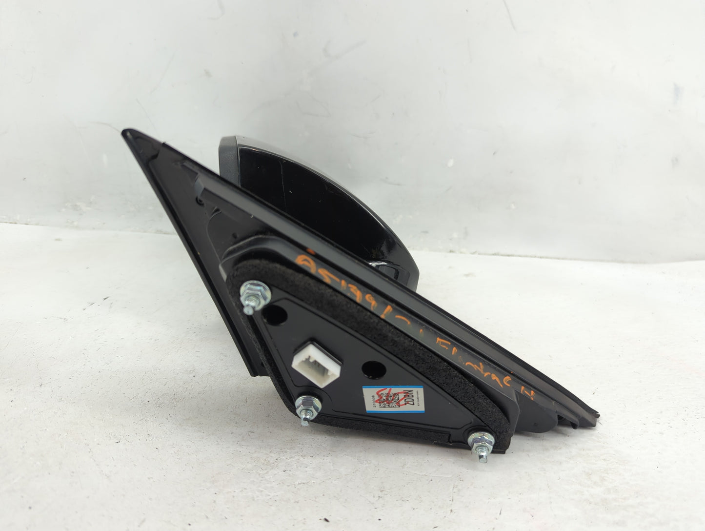 2021-2022 Hyundai Elantra Driver Side View Mirror - Left Door Mirror OEM Used - Oemusedautoparts1.com