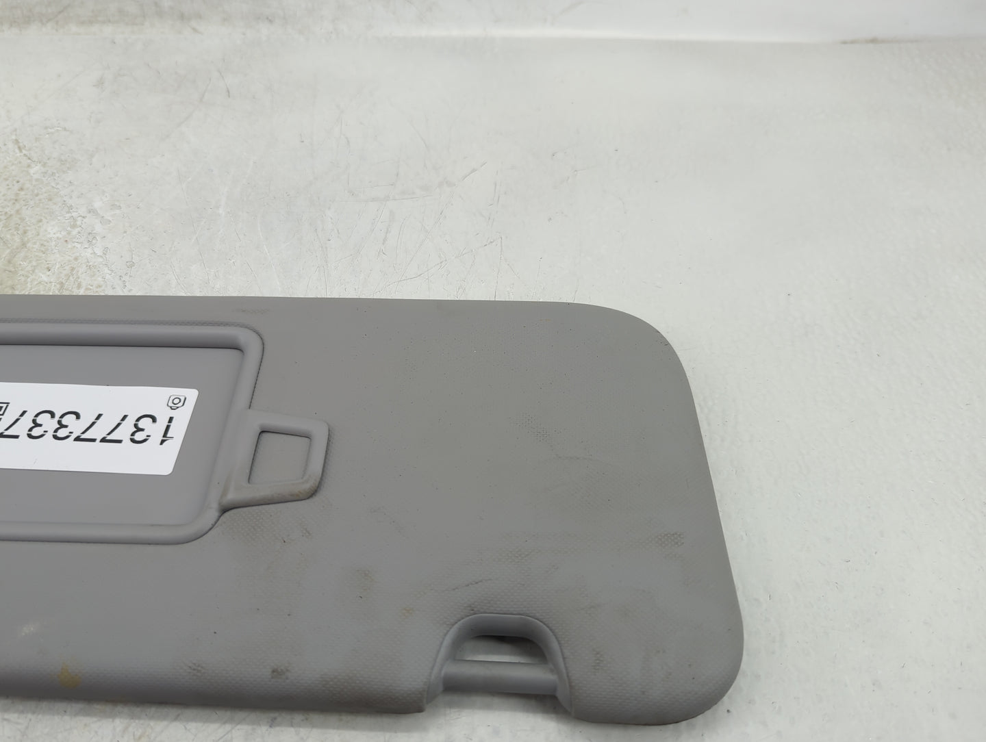 2021-2022 Hyundai Elantra Sun Visor Shade Replacement Passenger Right Mirror Fits Fits 2021 2022 OEM Used Auto Parts - Oemus