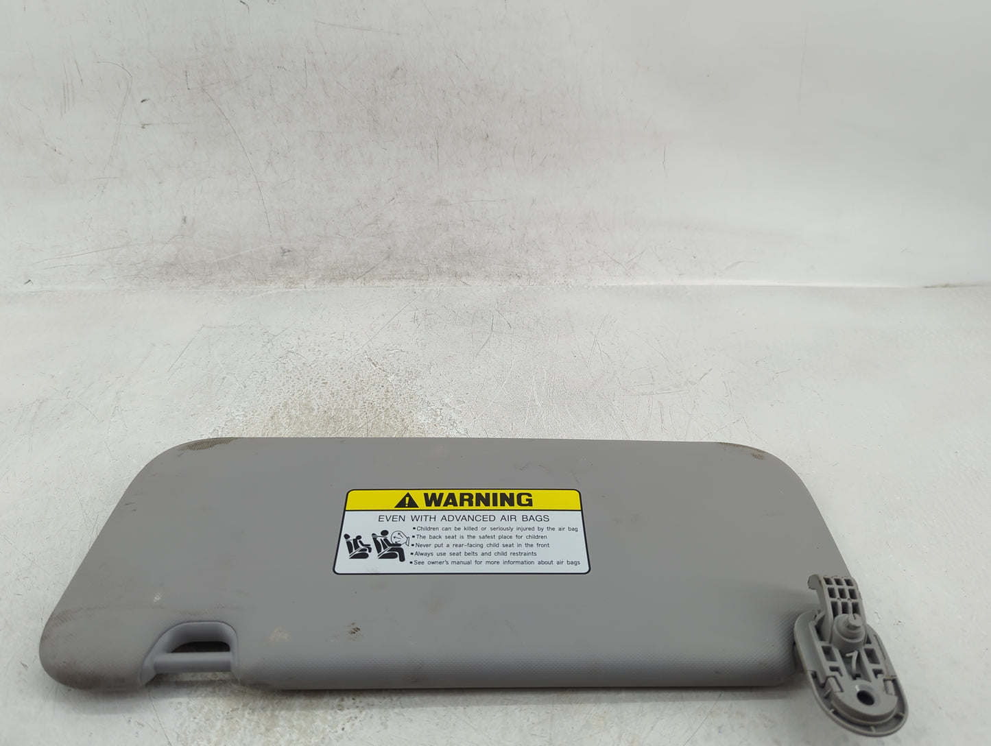 2021-2022 Hyundai Elantra Sun Visor Shade Replacement Passenger Right Mirror Fits Fits 2021 2022 OEM Used Auto Parts - Oemus