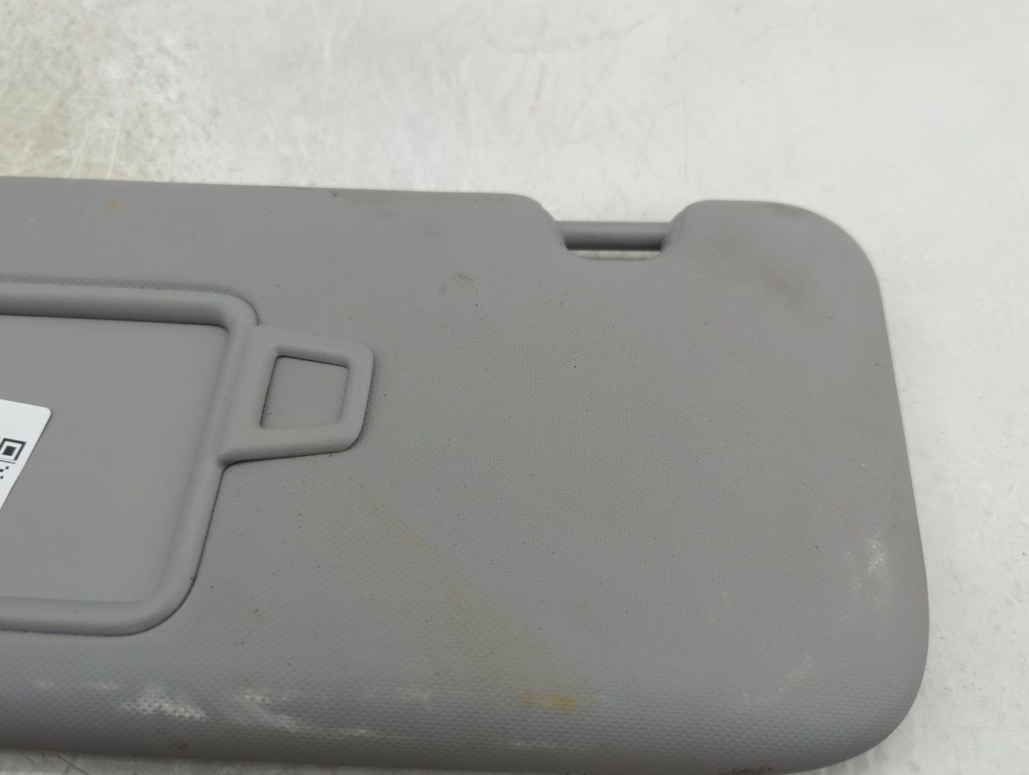 2021-2022 Hyundai Elantra Sun Visor Shade Replacement Driver Left Mirror Fits Fits 2021 2022 OEM Used Auto Parts - Oemusedau